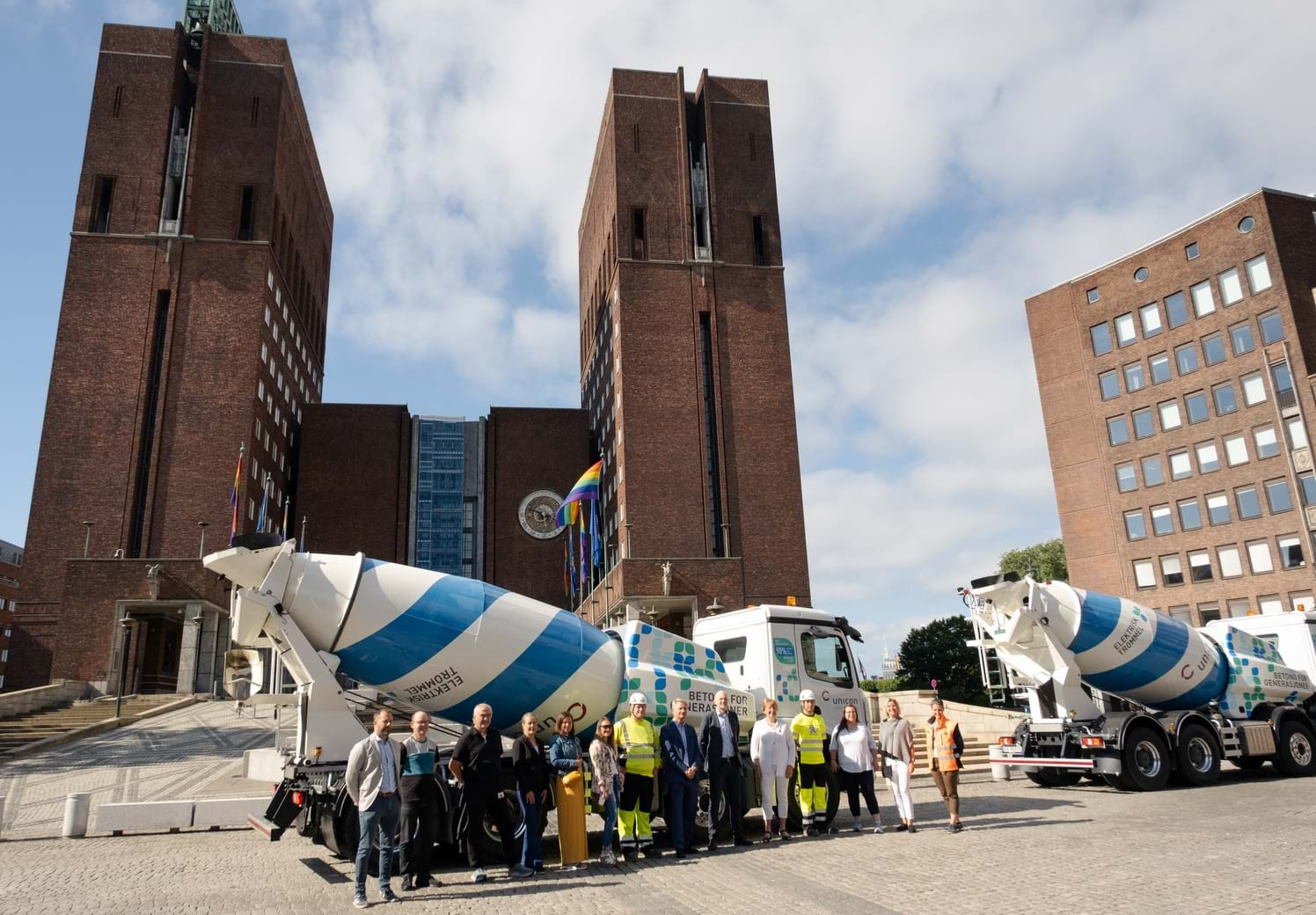 Ordfører, deltagere fra Unicon, transportør og Oslo Havn. Foto: Oslo Havn